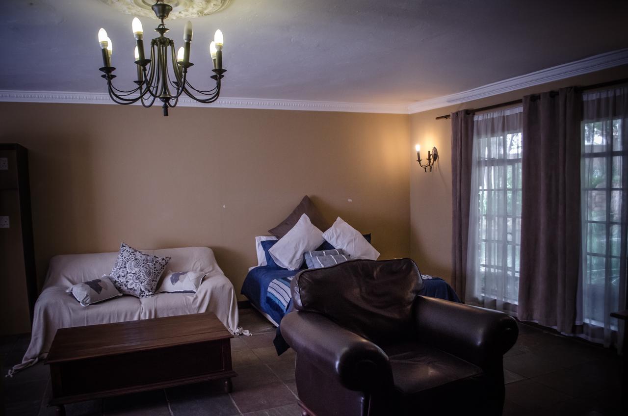 The Rivonia River Lodge Йоханнесбург Экстерьер фото